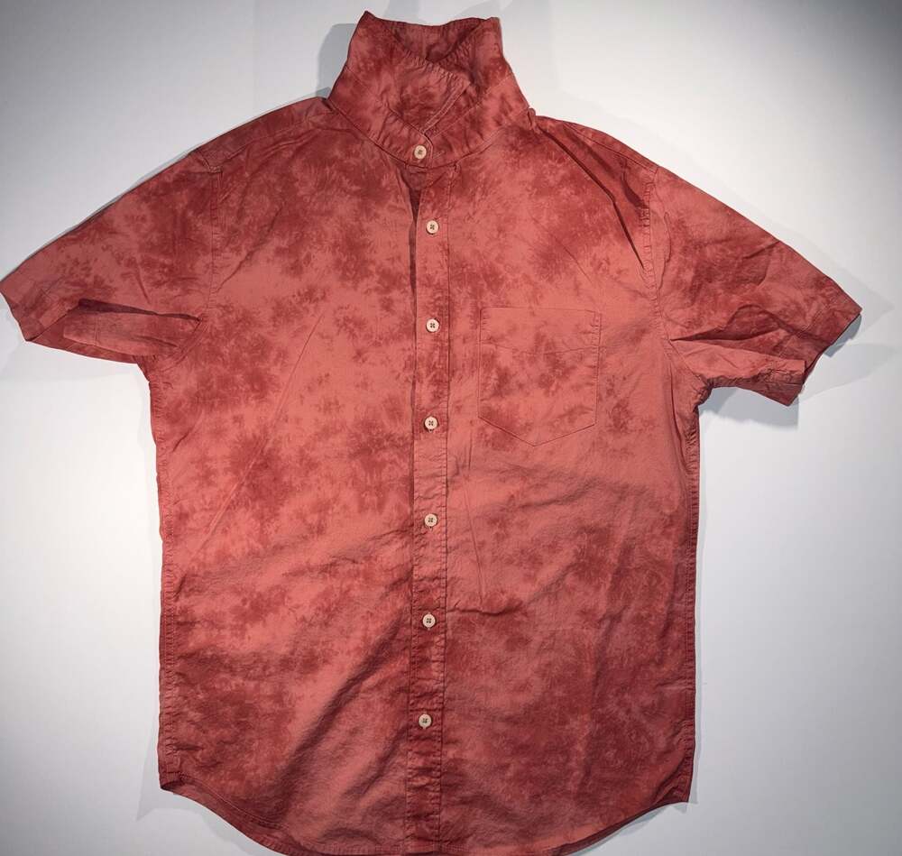 Aeropostale Men's Red Tie-Dye Short Sleeve Button-Down Shirt